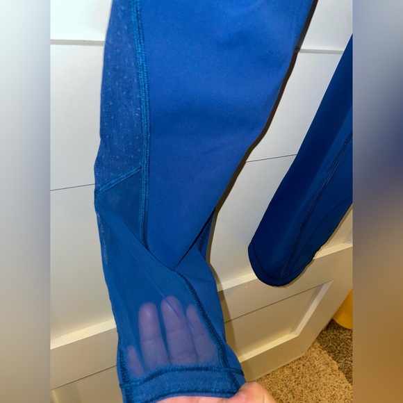 Lululemon Cropped Leggings Size 6 - Picture 7 of 9